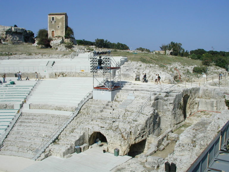 Attrezzamento Teatro Greco SR