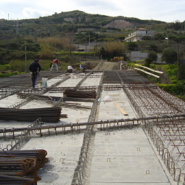 Strada e viadotto a Villafranca Tirrena