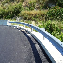 Strada e viadotto a Villafranca Tirrena
