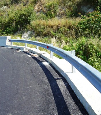 Strada e viadotto a Villafranca Tirrena
