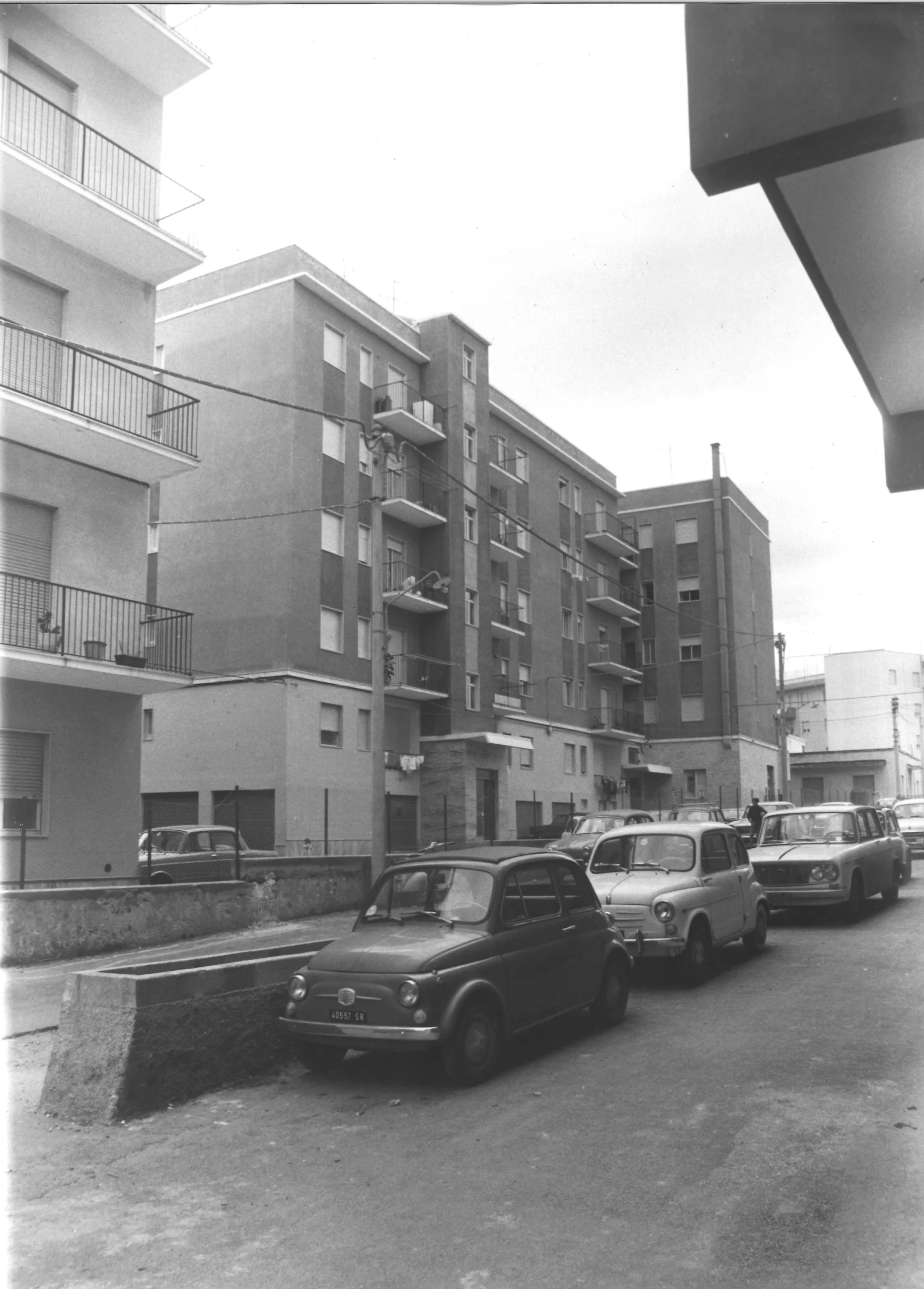 EDIFICIO VIA EMILIA-SIRACUSA
